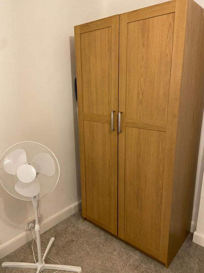 לונדון Lovely, Recently Refurbished Four Bedroom House.. מראה חיצוני תמונה